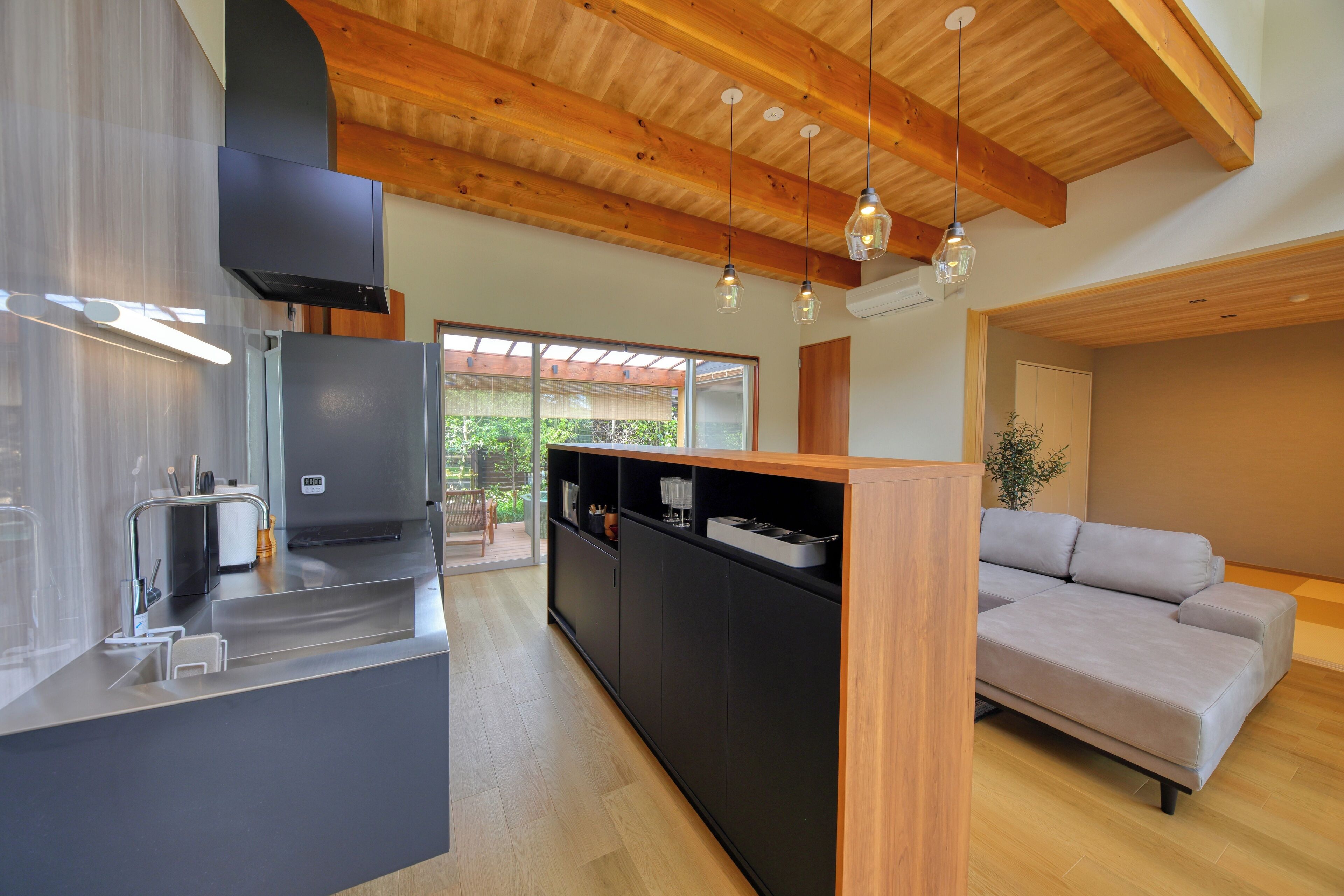 Luxury Suite, 1 Bedroom, Non Smoking, Sauna | Private kitchen