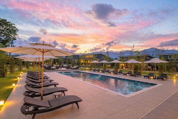 Outdoor pool, pool umbrellas