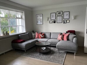 Videopelejä, työhuone