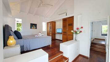 4 bedrooms, in-room safe, iron/ironing board, travel cot