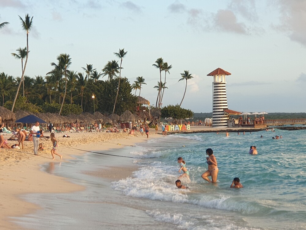 PLAYA BLANCA BED & BREAKFAST 1