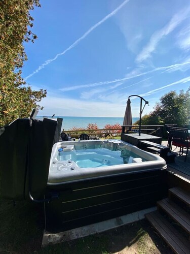 Blue Water Beach House! Amazing Beach, sleeps 20!