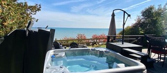 Blue Water Beach House! Amazing Beach, sleeps 20!