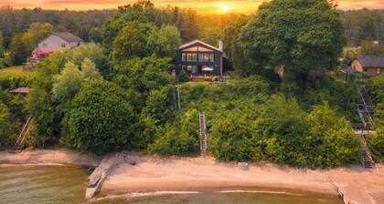 Blue Water Beach House! Amazing Beach, sleeps 20!