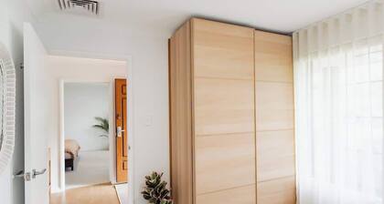 Salhus—Laid-back Family Retreat near Town & Beach