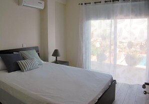 3 Schlafzimmer, Bügeleisen/Bügelbrett, WLAN, Bettwäsche