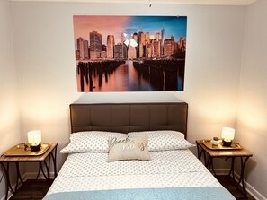 3 bedrooms, in-room safe, iron/ironing board, free WiFi