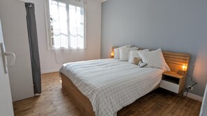 3 camere, ferro/asse da stiro, Wi-Fi gratuito, lenzuola