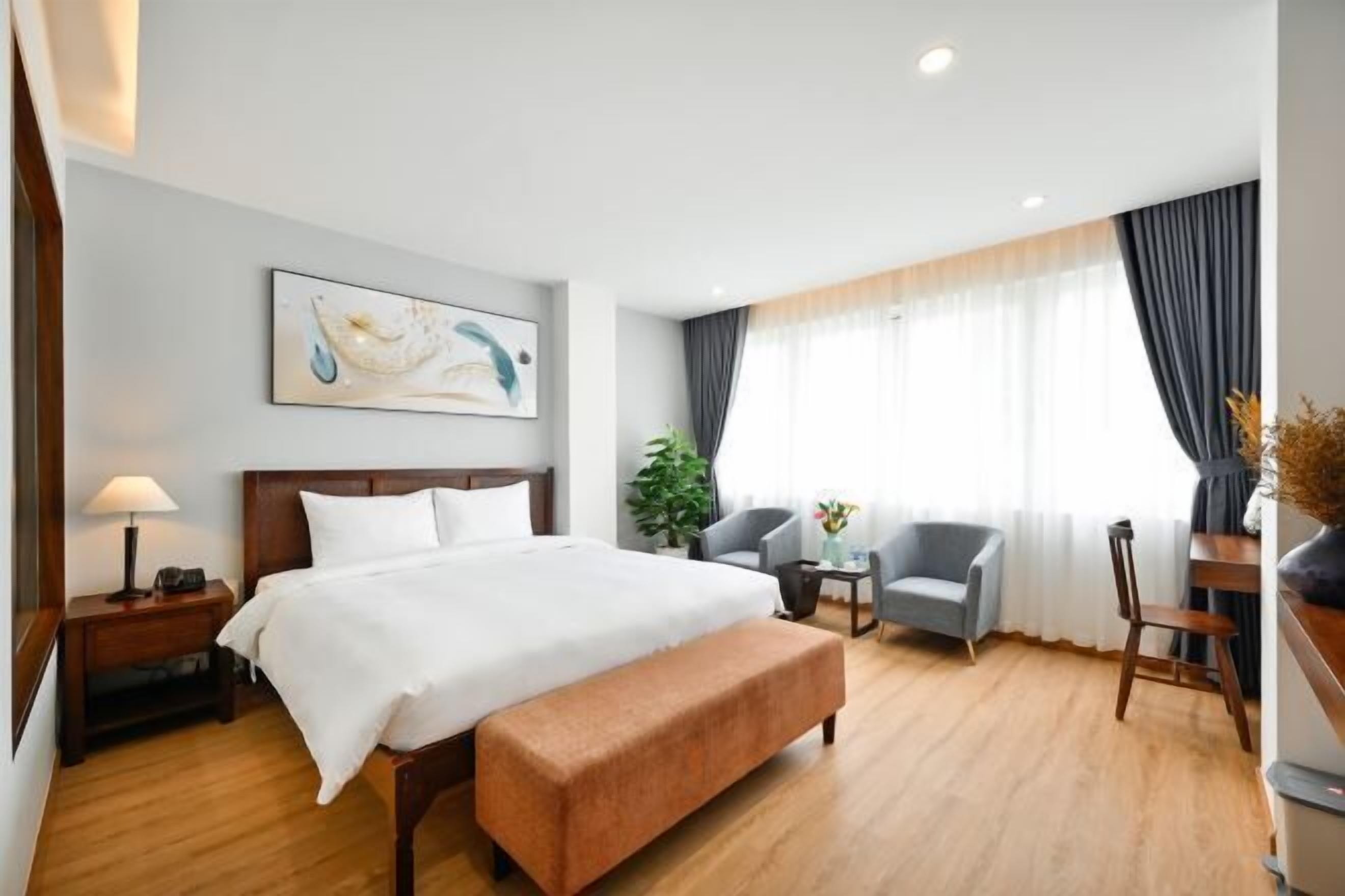 Caja de seguridad en la habitación, cortinas blackout y wifi gratis 