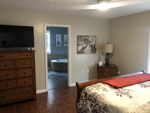 5 bedrooms, free WiFi, bed sheets