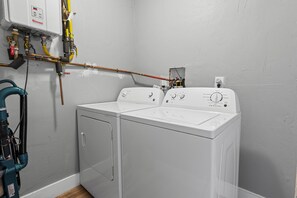 Laundry - Little Loaf Lodge (Sugarloaf)