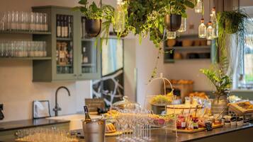 Petit déjeuner buffet compris tous les jours