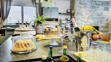 Tägliches inbegriffenes Frühstücksbuffet