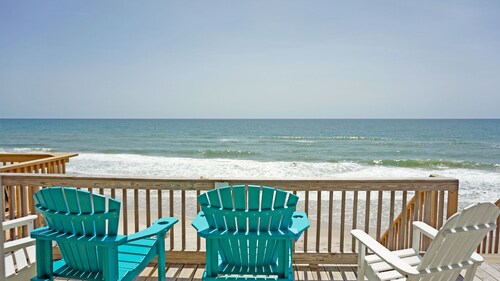 Coral Reef Topsail Island Oceanfront 4 Bedrooms 3.5 Baths Pet Friendly
