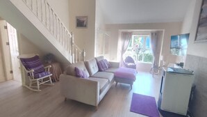 Unclassified image, 3 of 29, button - Remarkable 3-bed House in Killarney (Killarney)