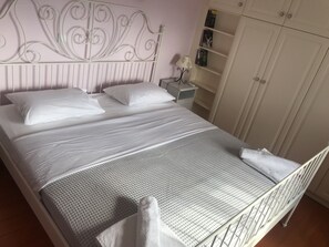 2 Schlafzimmer, WLAN, Bettwäsche