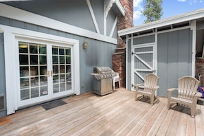 Basic Cabin | Terrace/patio
