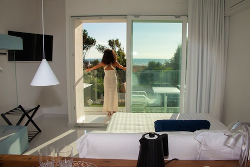 Aquamaris Design Suite & Spa 