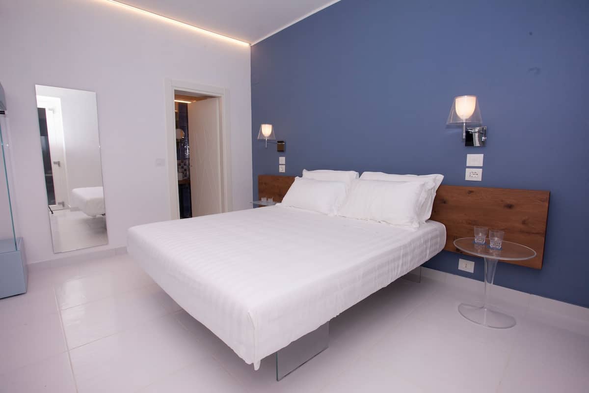 Junior Suite, 1 Double Bed, Balcony | 1 bedroom, premium bedding, memory foam beds, minibar