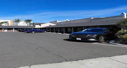 Garden Motel Redwood City CA