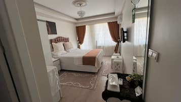 1 habitación, minibar, wifi gratis y ropa de cama