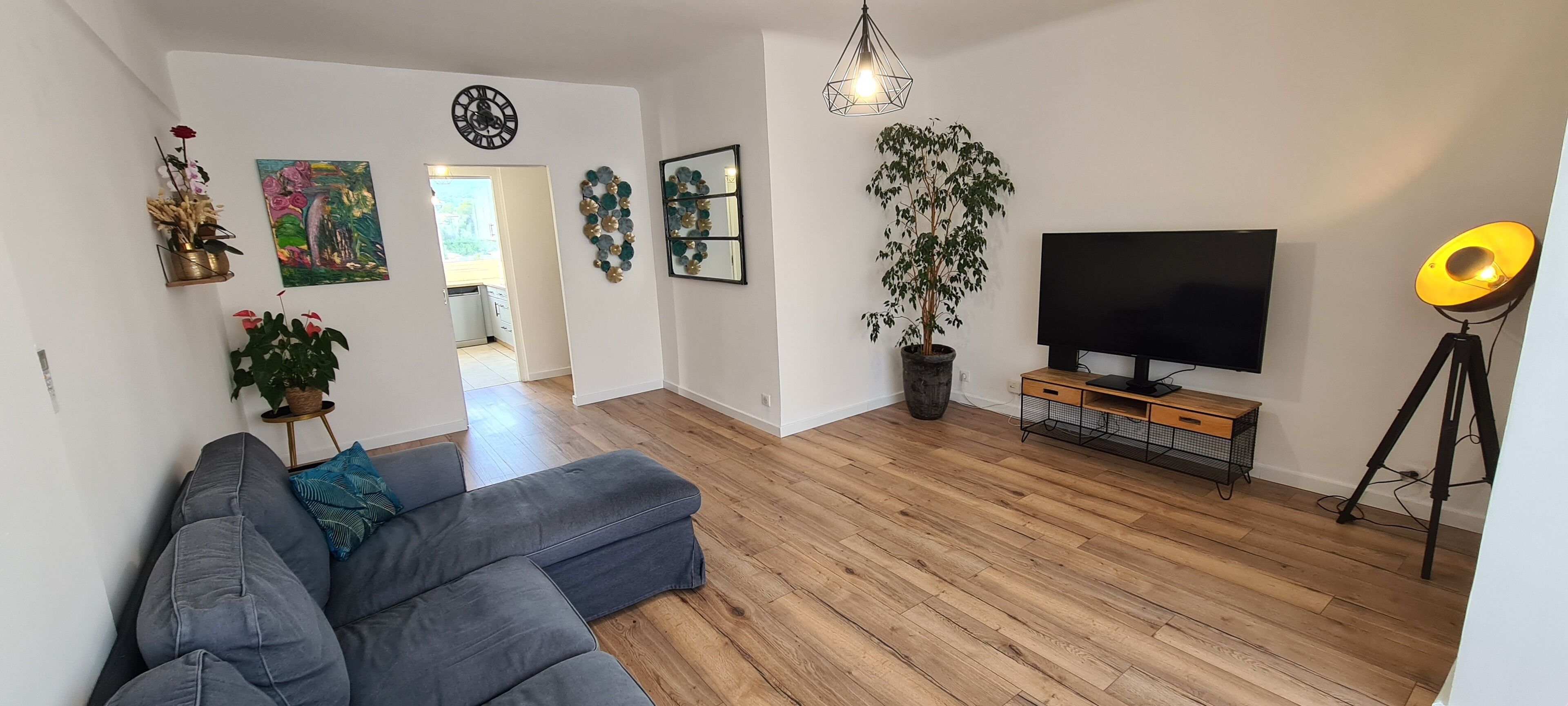 تلفزيون ذكي