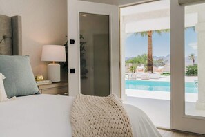 4 bedrooms, iron/ironing board, travel cot, free WiFi