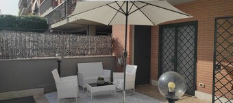 Relaxing and Romantic House with Garden in Rome in Case Rosse Area