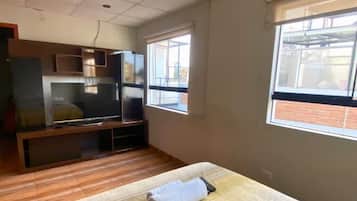 Standard-Apartment | Hochwertige Bettwaren, Daunenbettdecken