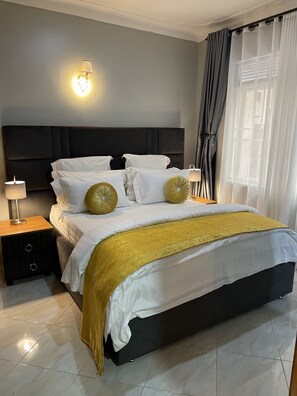 Luxury Apartment, 1 Bedroom, Hill View - Muyenga (Kampala)