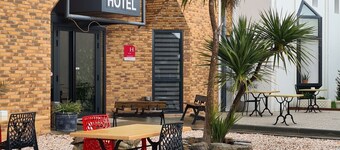 Hôtel L'Etoile - Airport - A61