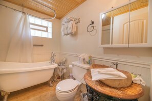 Eenvoudig huisje | Badkamer