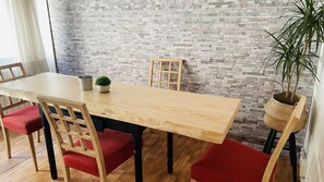 Dining - Amplio Piso con Terraza en Santoña (Santoña)