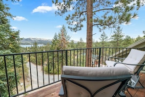 View from property - BB Lake view Lodge (Big Bear Lake)