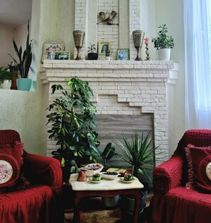Interior - Old House • ძველი სახლი (Batumi)