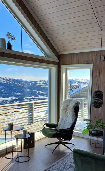 House DalblikkenHoliday home for 8 people with 4 bedrooms