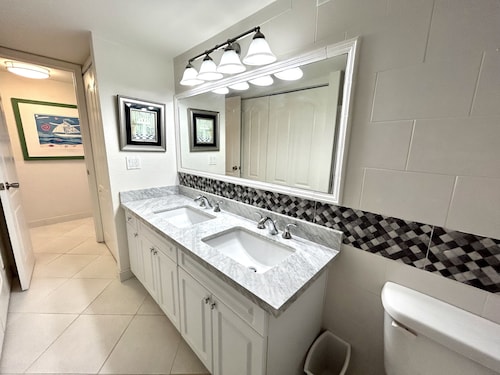 Studio Coral Beach Bahamas