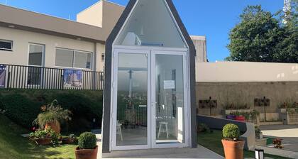 Studio apartment. Very close to Canção Nova