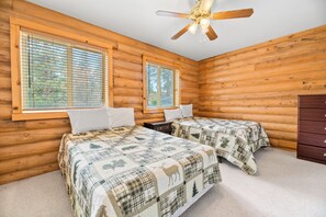Basic Cabin | 4 bedrooms, free WiFi - Bear Bait (Big Bear Lake)