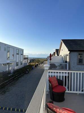 Property grounds - Ocean views, private access to beach, quiet, comfortable condo in far east Ptown (Provincetown)