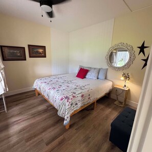1 bedroom, iron/ironing board, free WiFi, bed sheets