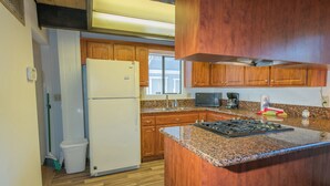 Basic Cabin | Private kitchen