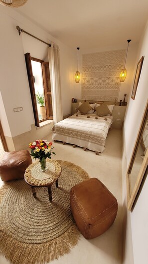 3 slaapkamers, een kluis op de kamer, een strijkplank/strijkijzer