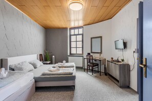 Muebles diferentes, sistema de insonorización y wifi gratis 