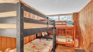 4 chambres, fer et planche Ă repasser, Wi-Fi gratuit, draps fournis