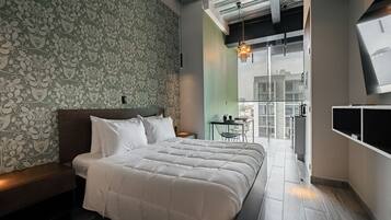 1 bedroom, desk, iron/ironing board, free WiFi