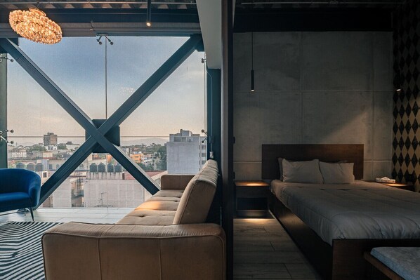 1 habitación, escritorio, tabla de planchar con plancha y wifi gratis