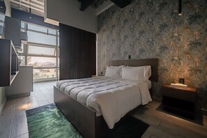 1 bedroom, desk, iron/ironing board, free WiFi