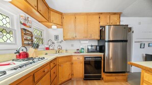 Basic Cabin | Private kitchen