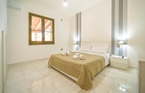 3 Schlafzimmer, Bügeleisen/Bügelbrett, kostenloses WLAN, Bettwäsche